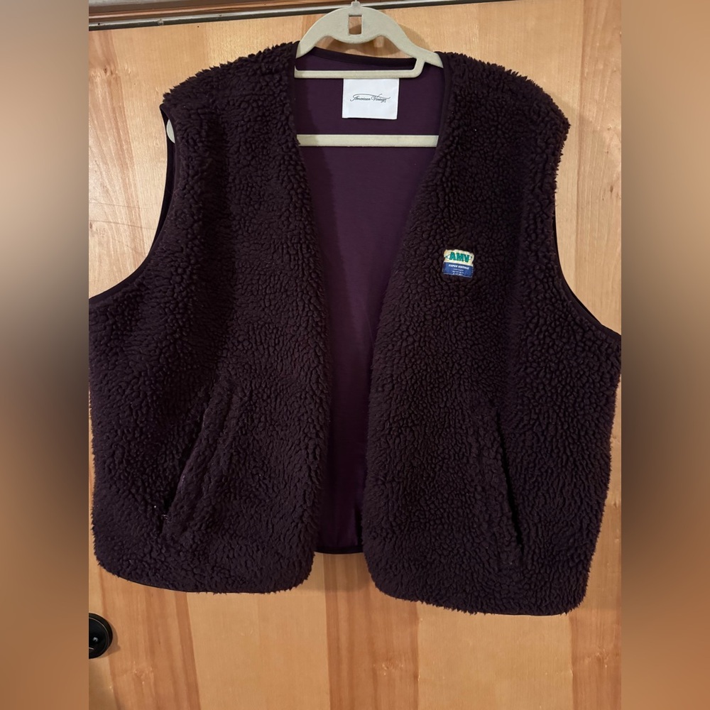 American Vintage HOKTOWN Purple Sherpa Vest size M/L